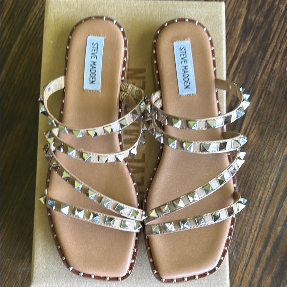 Steve Madden Silver Studded Tan Sandals - Picture 3 of 6